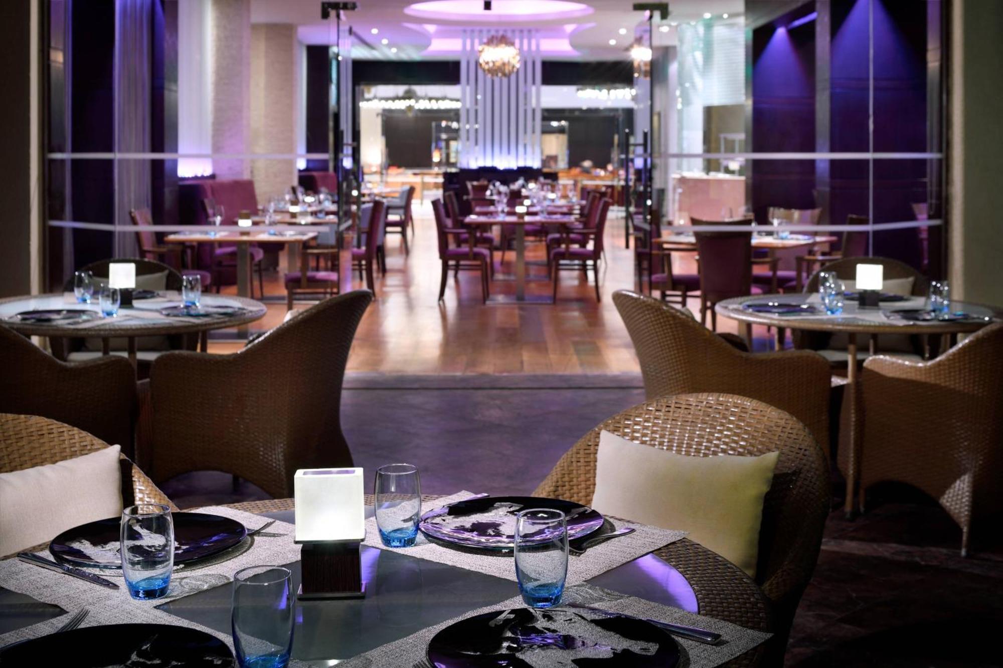 Riyadh Marriott Hotel Ngoại thất bức ảnh