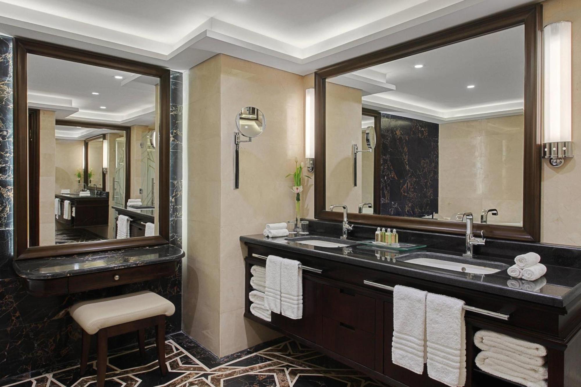 Riyadh Marriott Hotel Ngoại thất bức ảnh